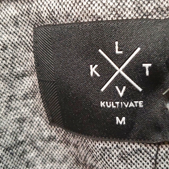 Women's Open-Front Sweater Size Medium - Picture 3 of 3